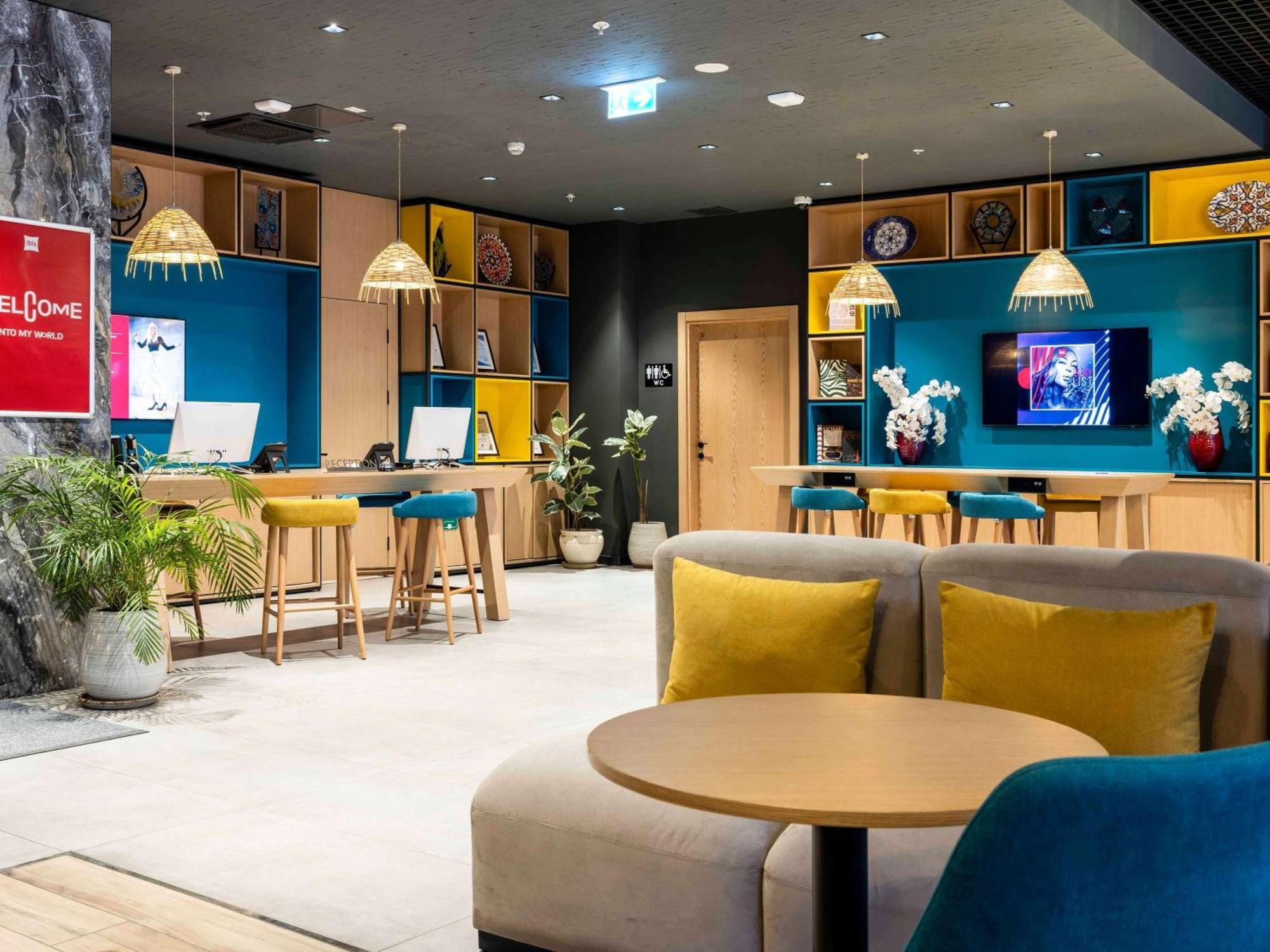 Ibis Istanbul Sisli Hotell Exteriör bild