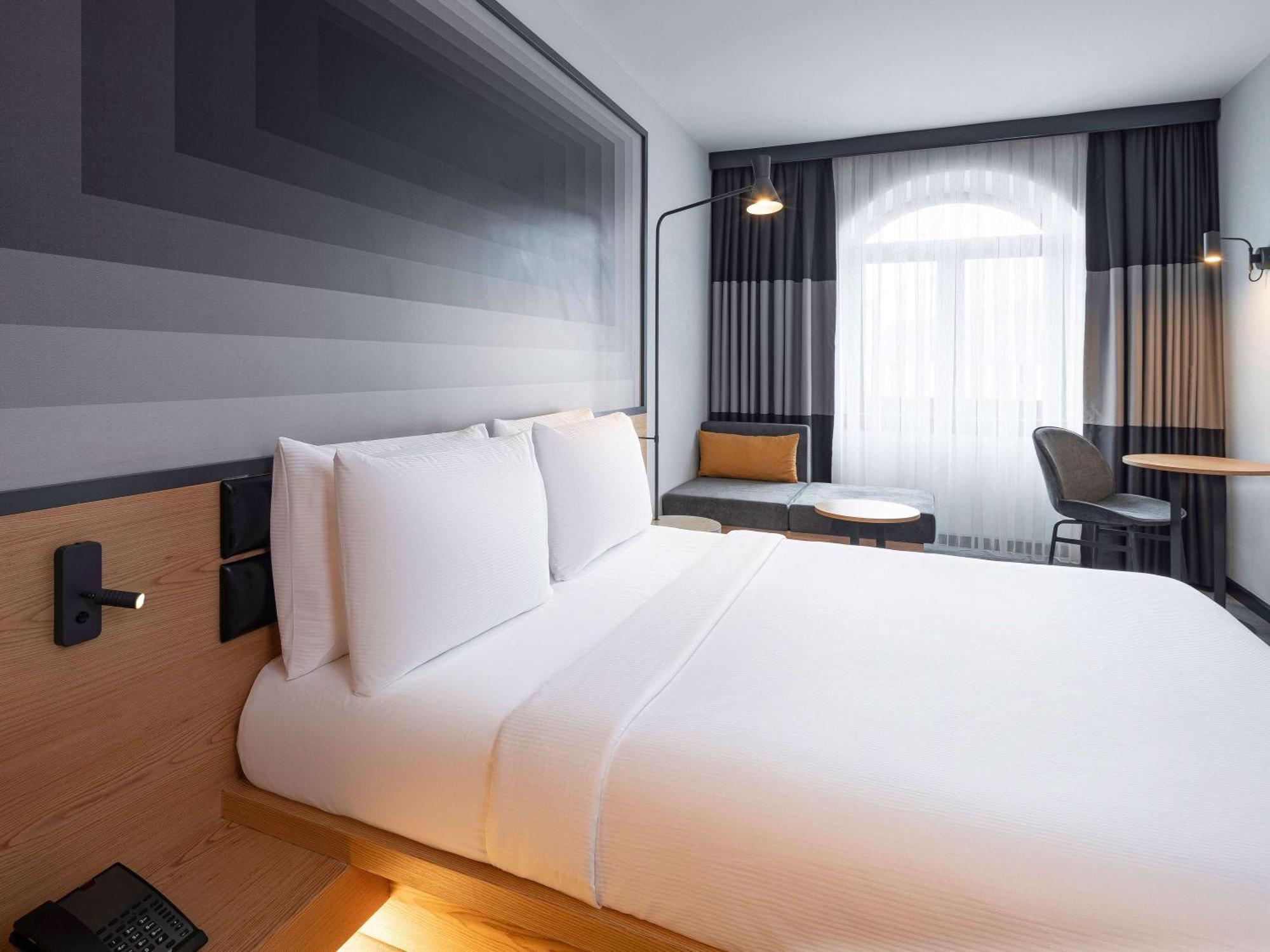 Ibis Istanbul Sisli Hotell Exteriör bild