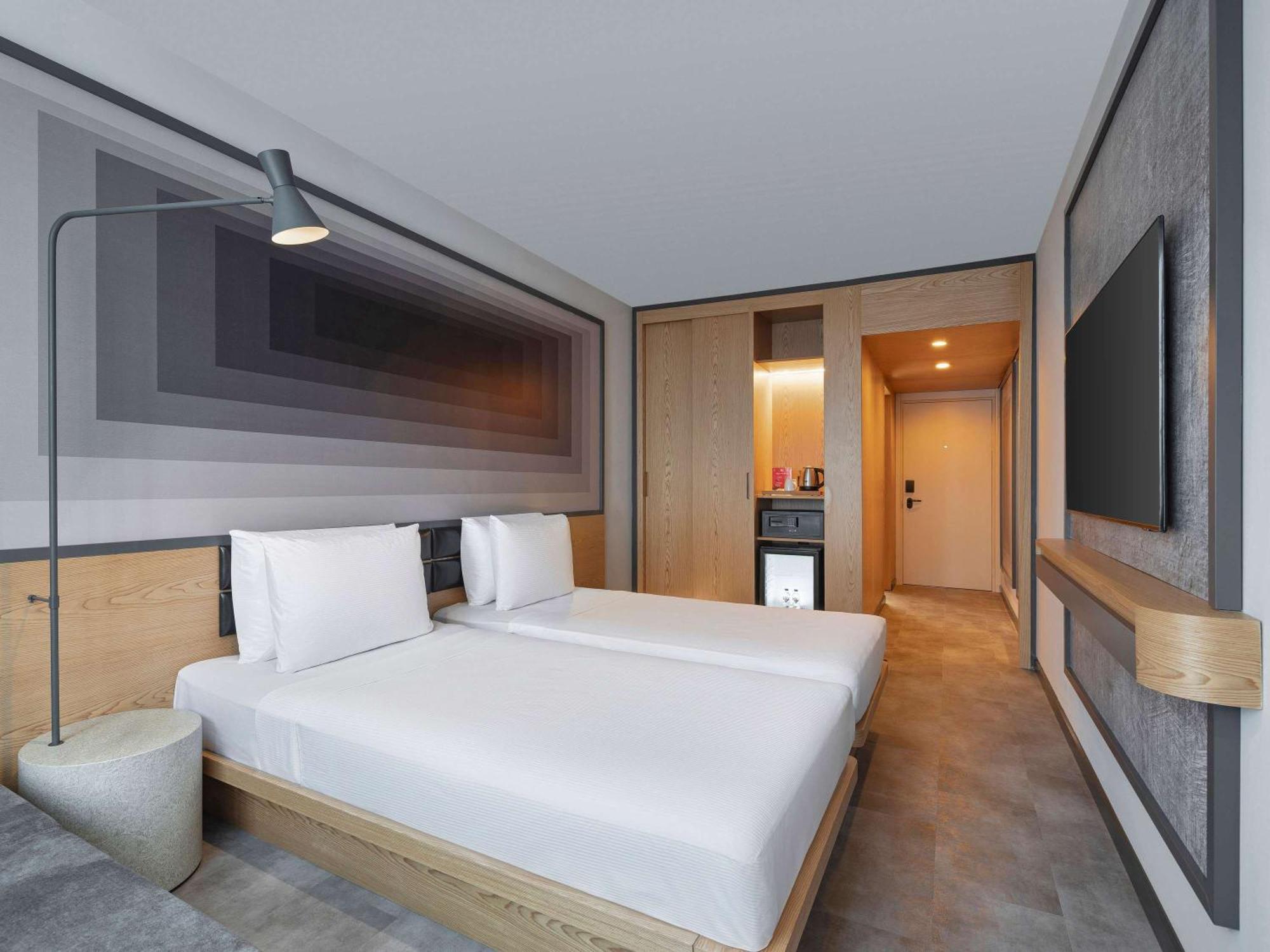 Ibis Istanbul Sisli Hotell Exteriör bild