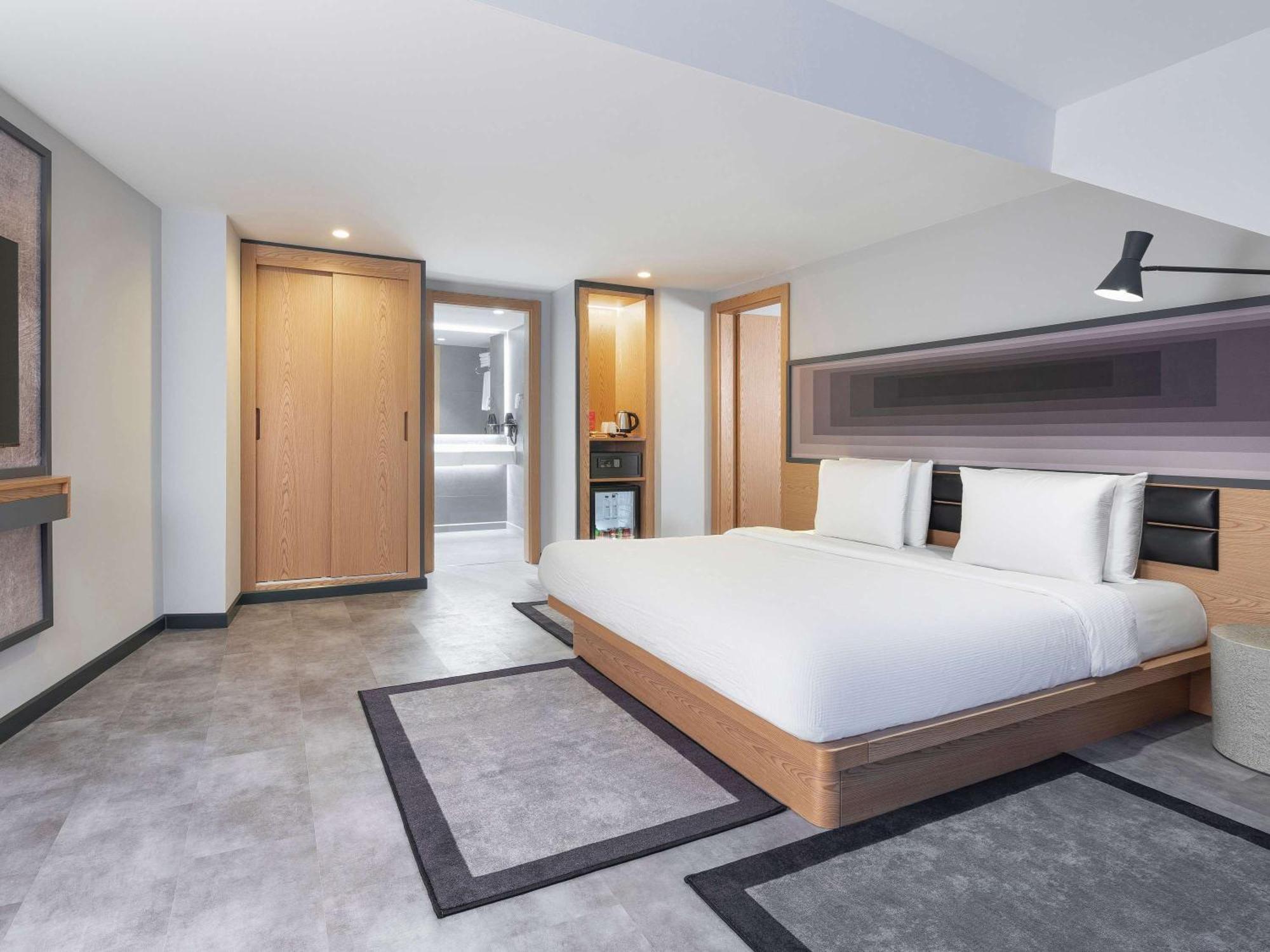 Ibis Istanbul Sisli Hotell Exteriör bild