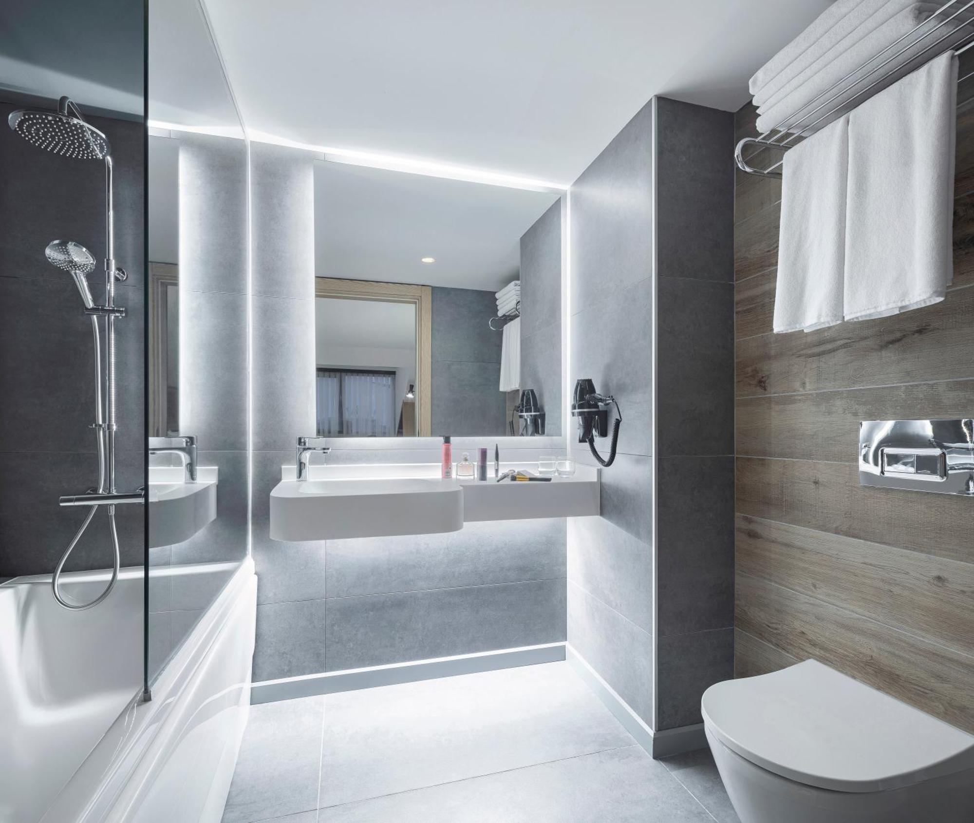 Ibis Istanbul Sisli Hotell Exteriör bild