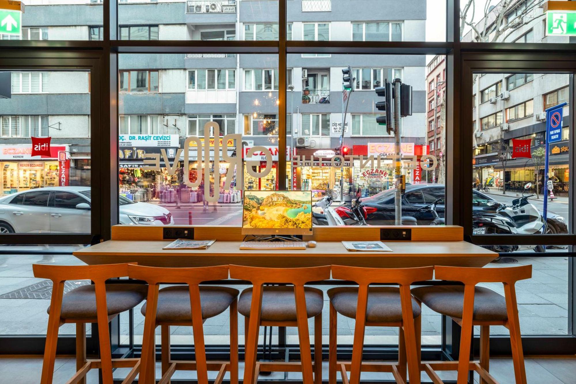 Ibis Istanbul Sisli Hotell Exteriör bild