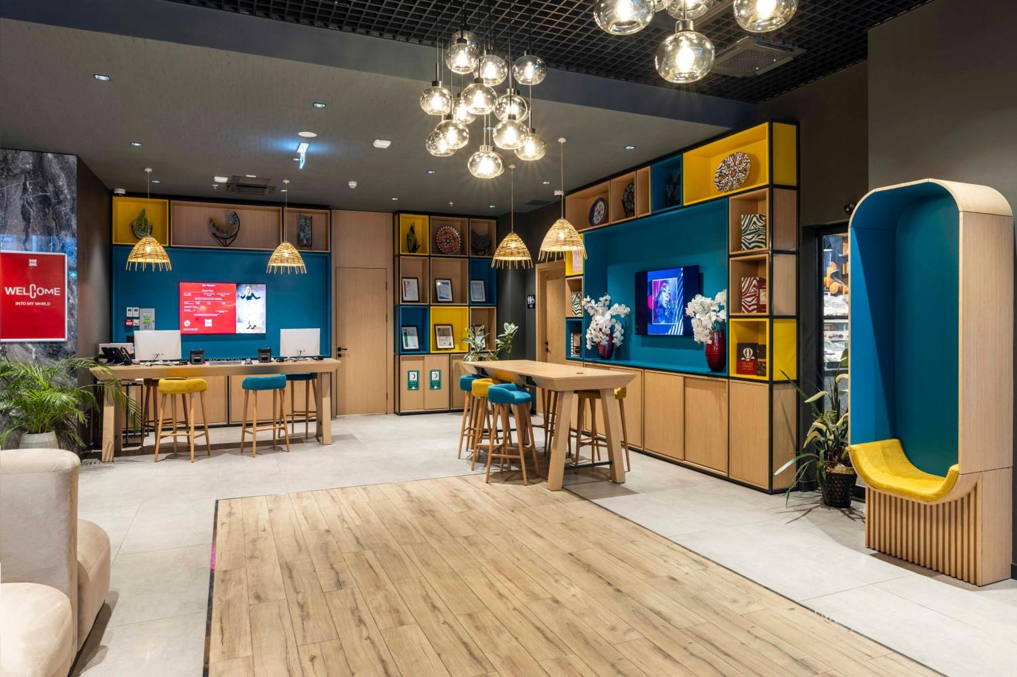Ibis Istanbul Sisli Hotell Exteriör bild