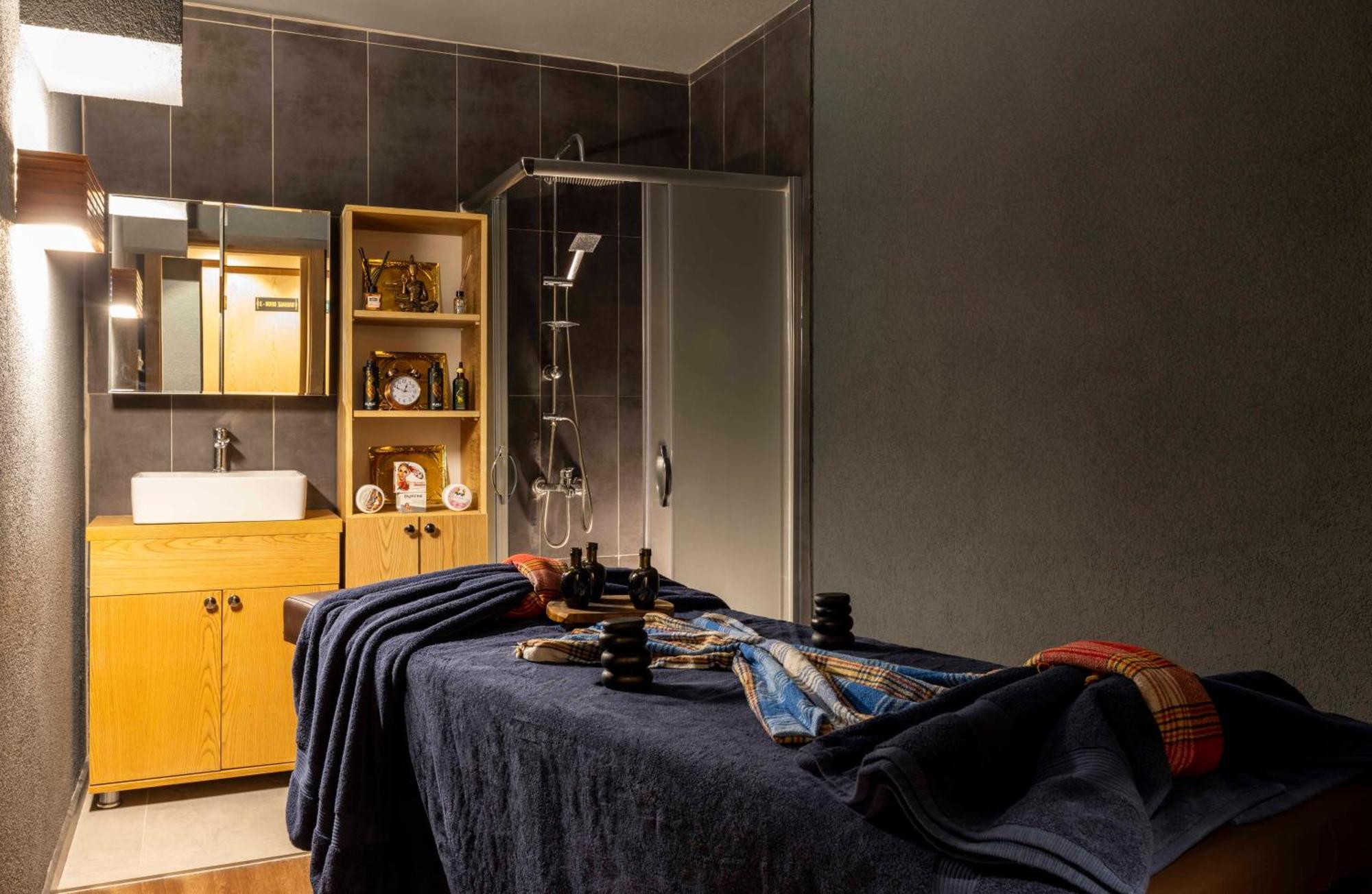 Ibis Istanbul Sisli Hotell Exteriör bild