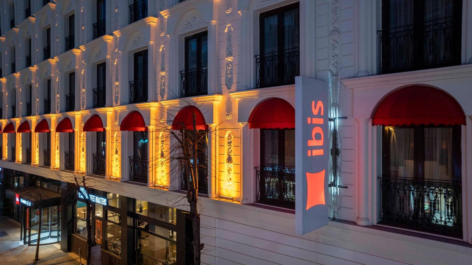 Ibis Istanbul Sisli Hotell Exteriör bild