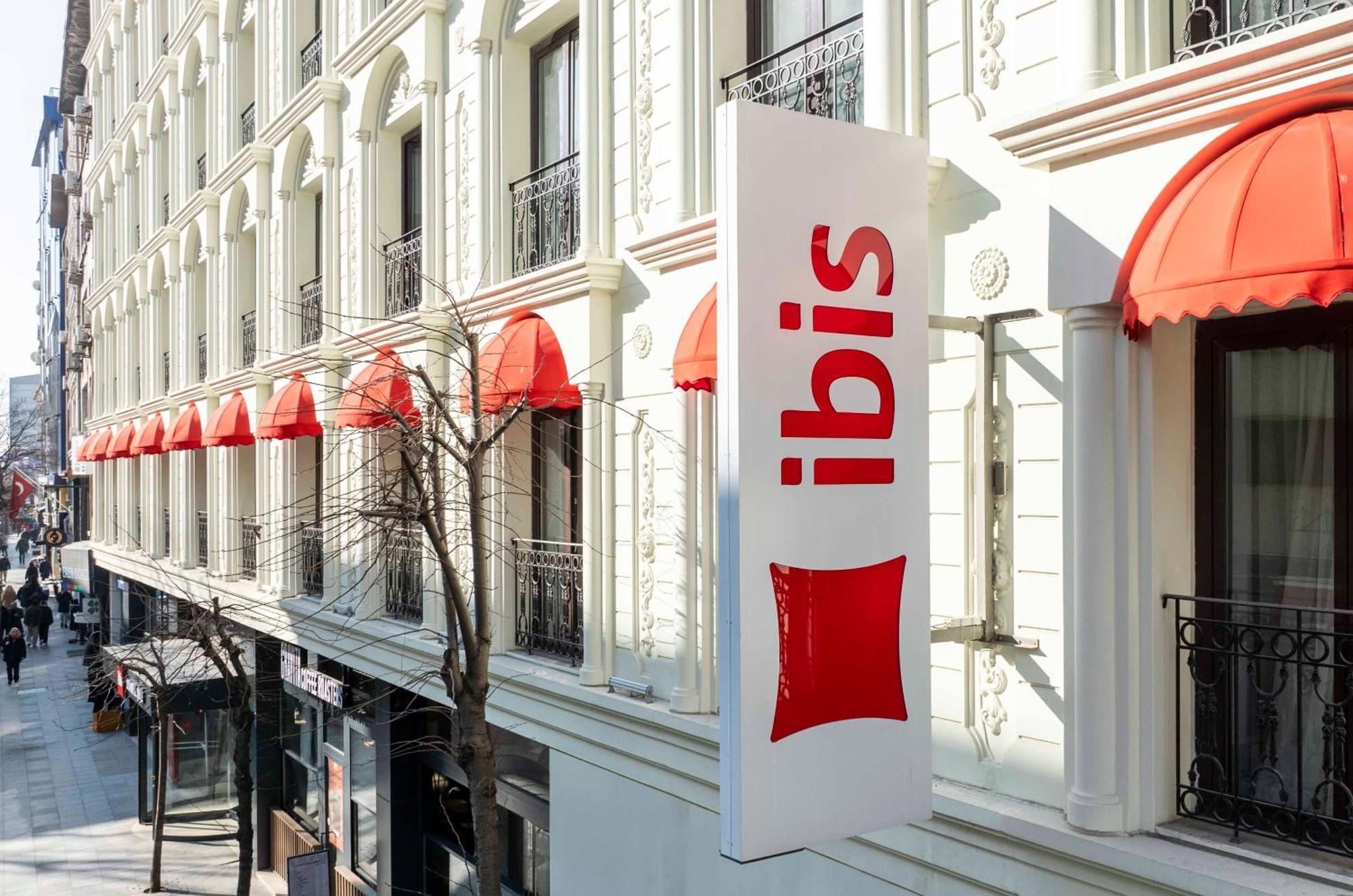 Ibis Istanbul Sisli Hotell Exteriör bild